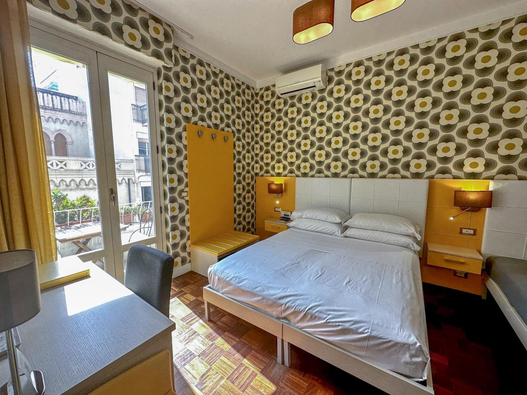 B&B Pellicano Guest House Reggio di Calabria Bagian luar foto