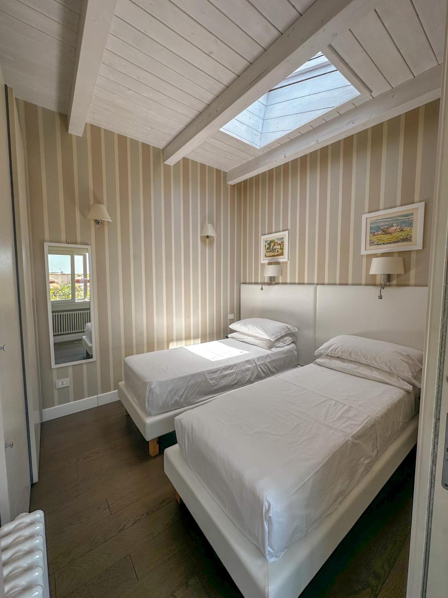 B&B Pellicano Guest House Reggio di Calabria Bagian luar foto